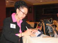 dscf9870_small.jpg